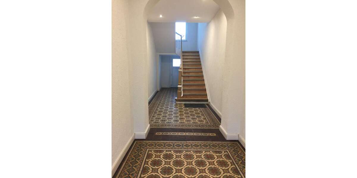 Etagenwohnung Hattingen - 4 Zimmer, 110 m&sup2;, 1.200&euro; | Angebot:24366370