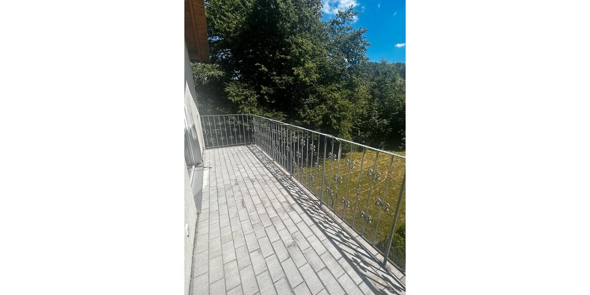 Etagenwohnung Schalksmühle - 4.5 Zimmer, 120 m&sup2;, 750&euro; | Angebot:26221239