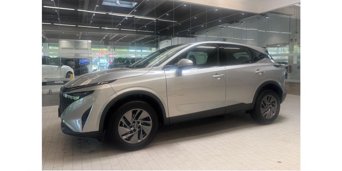 Nissan Qashqai 19.103 km 26.410 &euro; Oberhausen (am CentrO) 46047