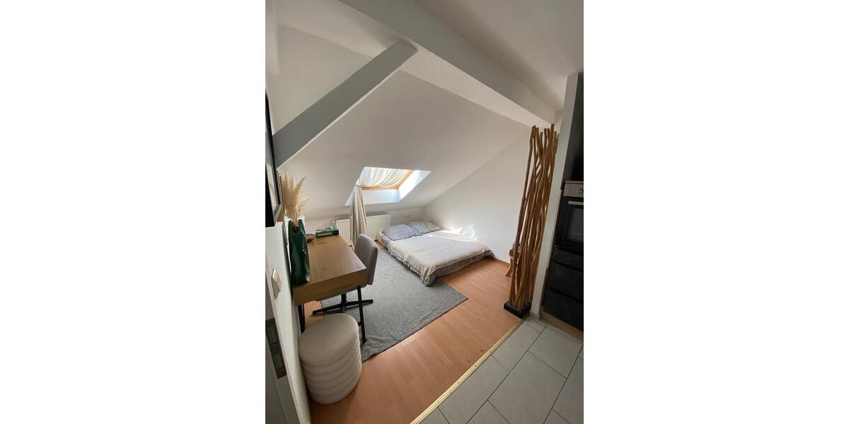 Dachgeschoßwohnung Bochum - 1.5 Zimmer, 40 m&sup2;, 455&euro; | Angebot:26381628