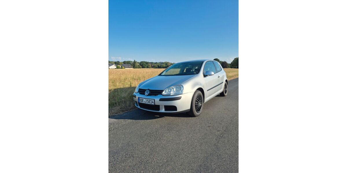 VW Golf 99.000 km 3.790 &euro; Oer-Erkenschwick 45739