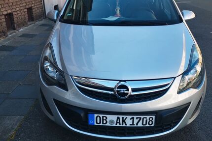 Opel Corsa 232.250 km 2.950 &euro; Oberhausen 46045