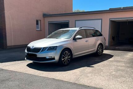Skoda Octavia 93.889 km 15.900 &euro; Marl 45772