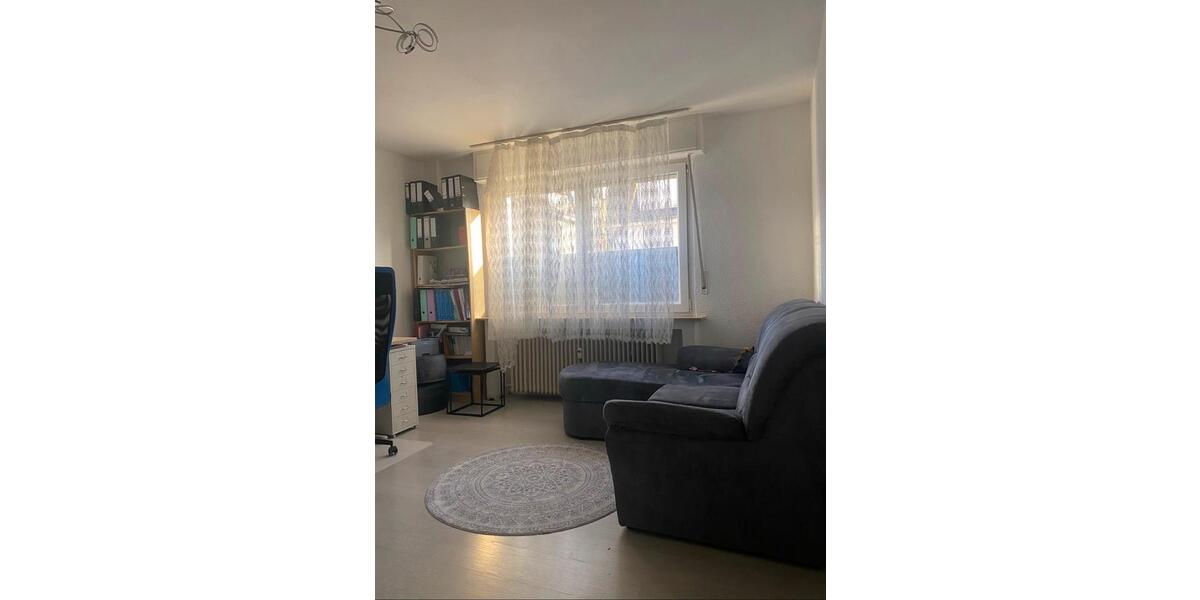 Erdgeschoßwohnung Duisburg Duisburg-Mitte - 1 Zimmer, 42 m&sup2;, 380&euro; | Angebot:26256385